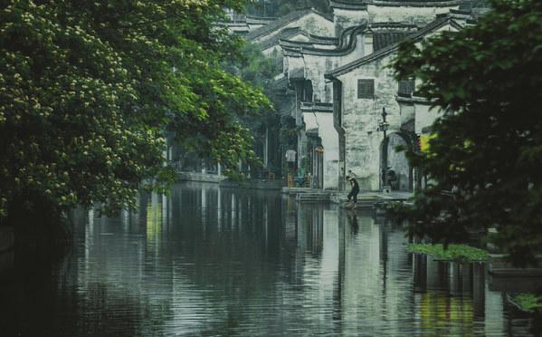 救援毕业女孩